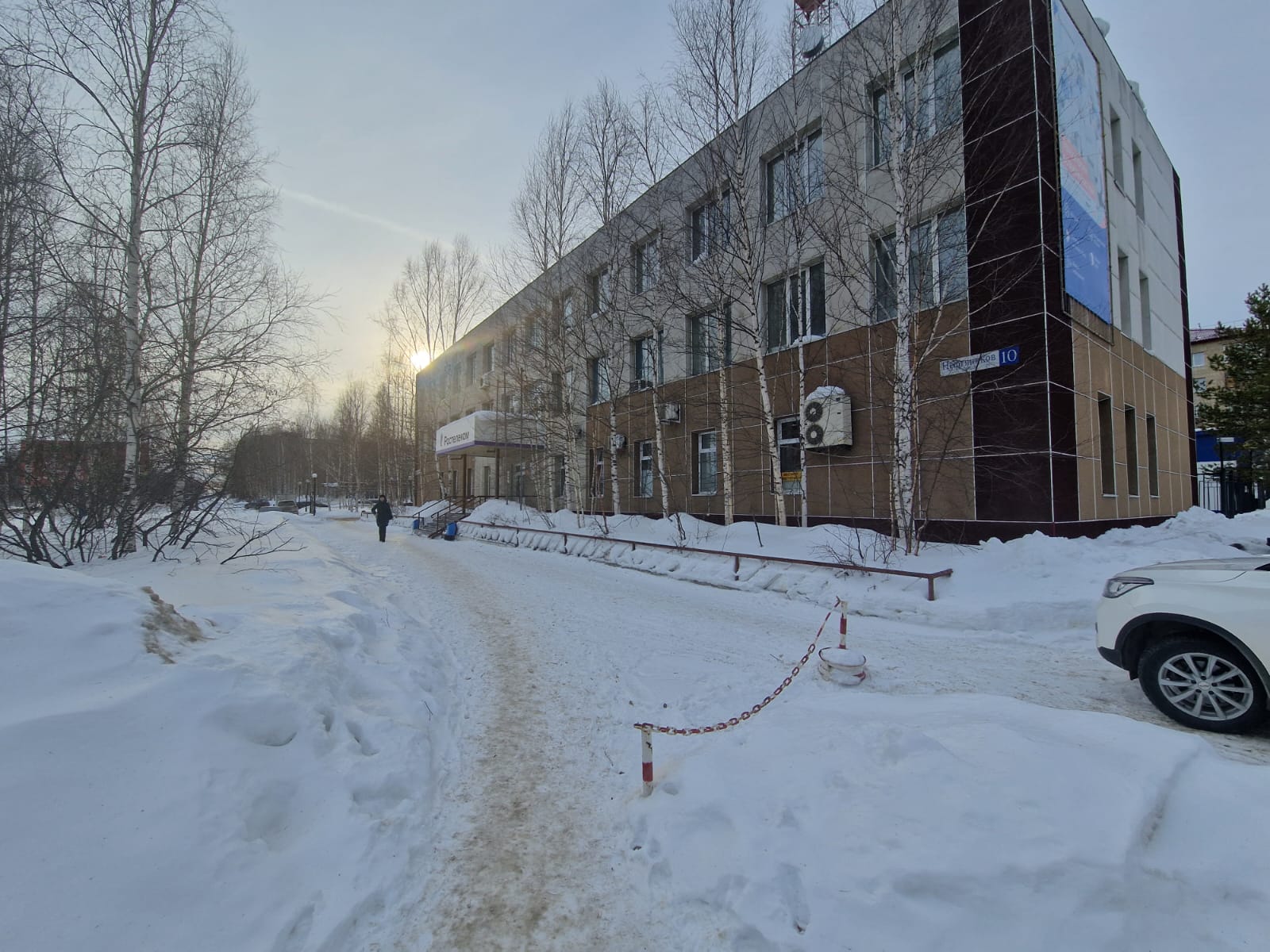 Помещение (в здании ОПС Мегион) пл.71.9 кв. м. в Ханты-Мансийский автономный округ - Югра, г. Мегион
