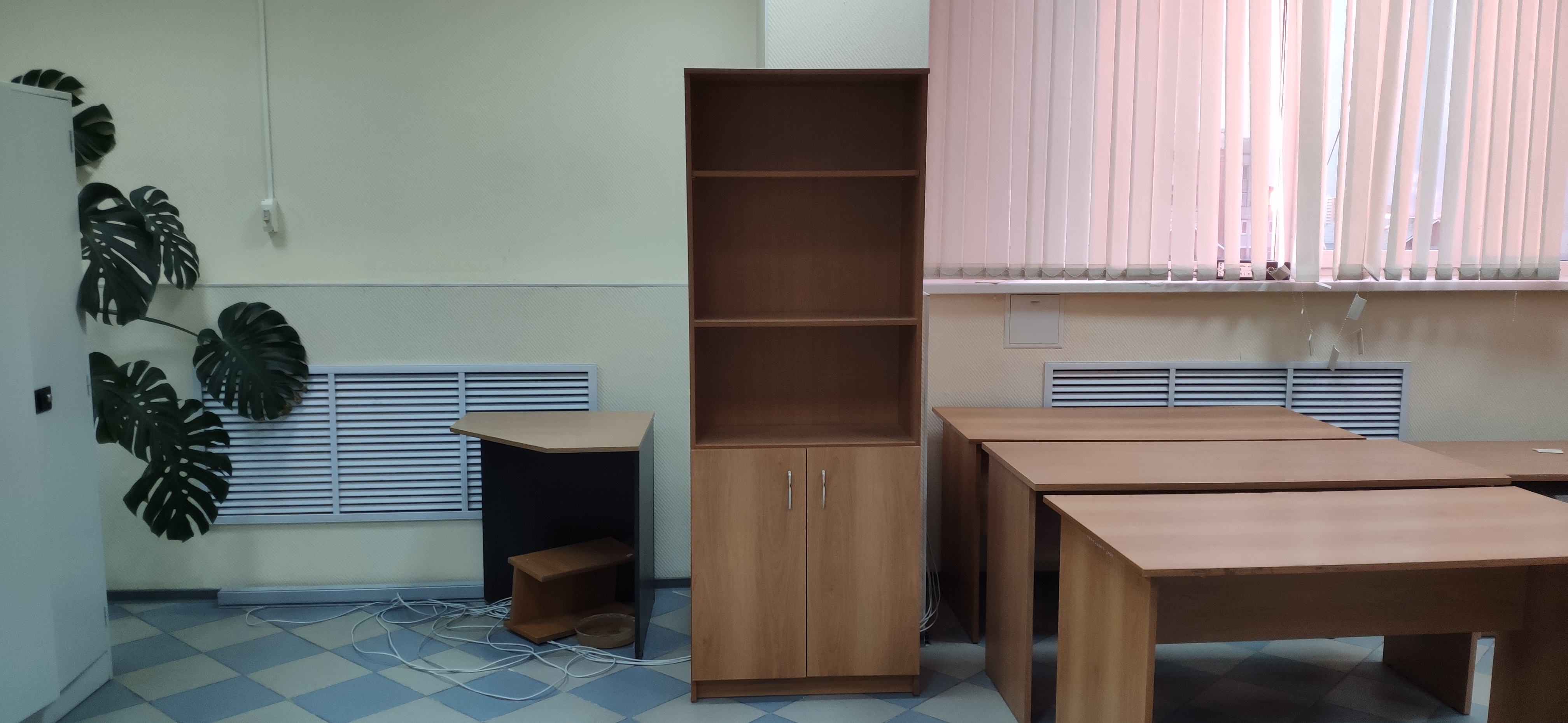 Встроенные нежилые помещения площадью 1210,3 кв. м, этаж 3 в г. Владимир