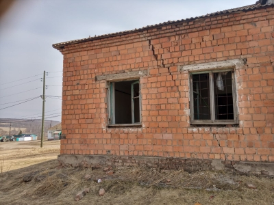 Помещение пл. 38.1 кв. м. Местоположение: Красноярский край, Новоселовский район, пос.Дивный, ул.Центральная, 4 "а", пом.1