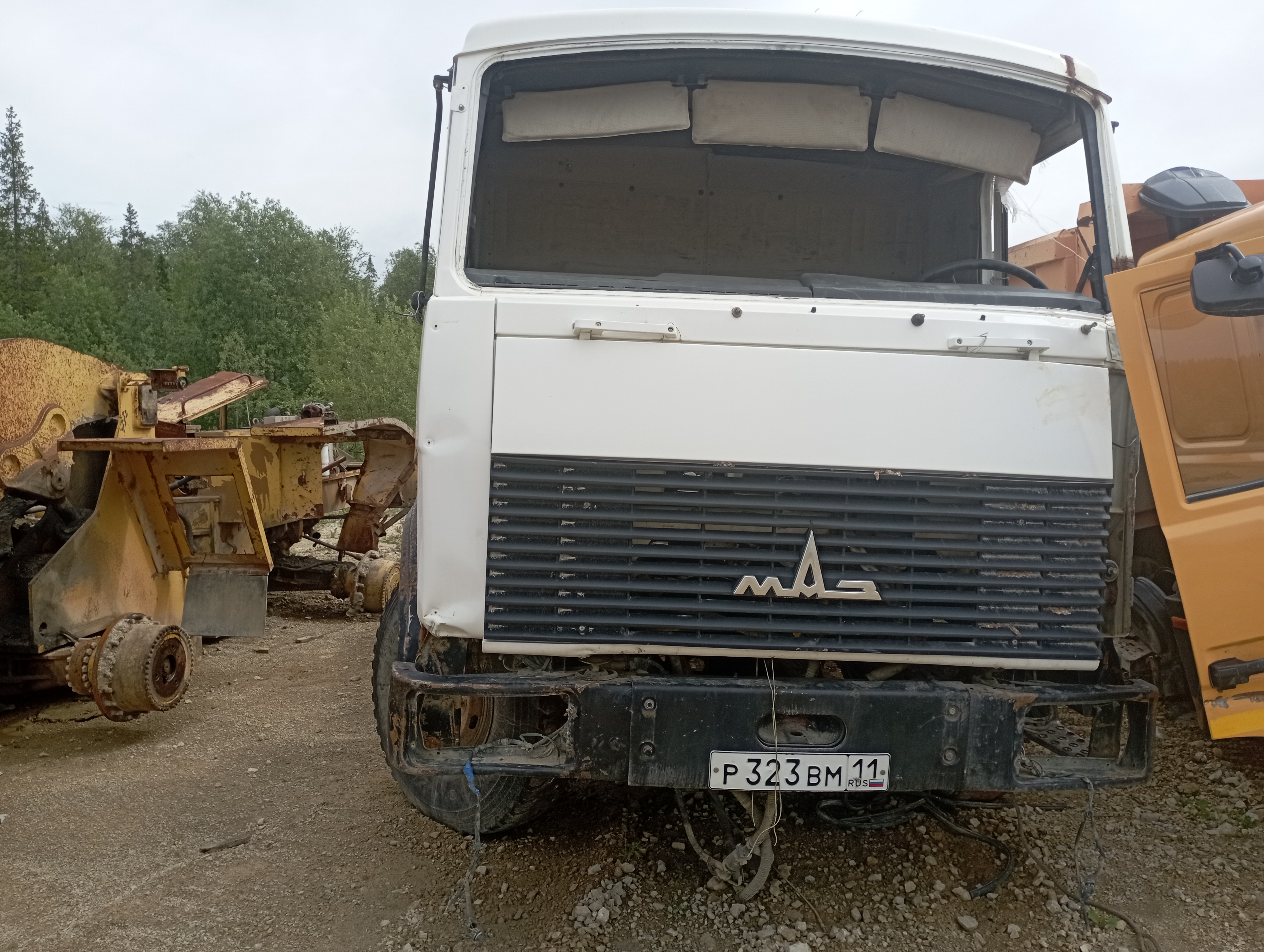 Самосвал МАЗ-5516Х5-480-050, 2016 г.в., 281,4 т.км, 328.0 л.с.