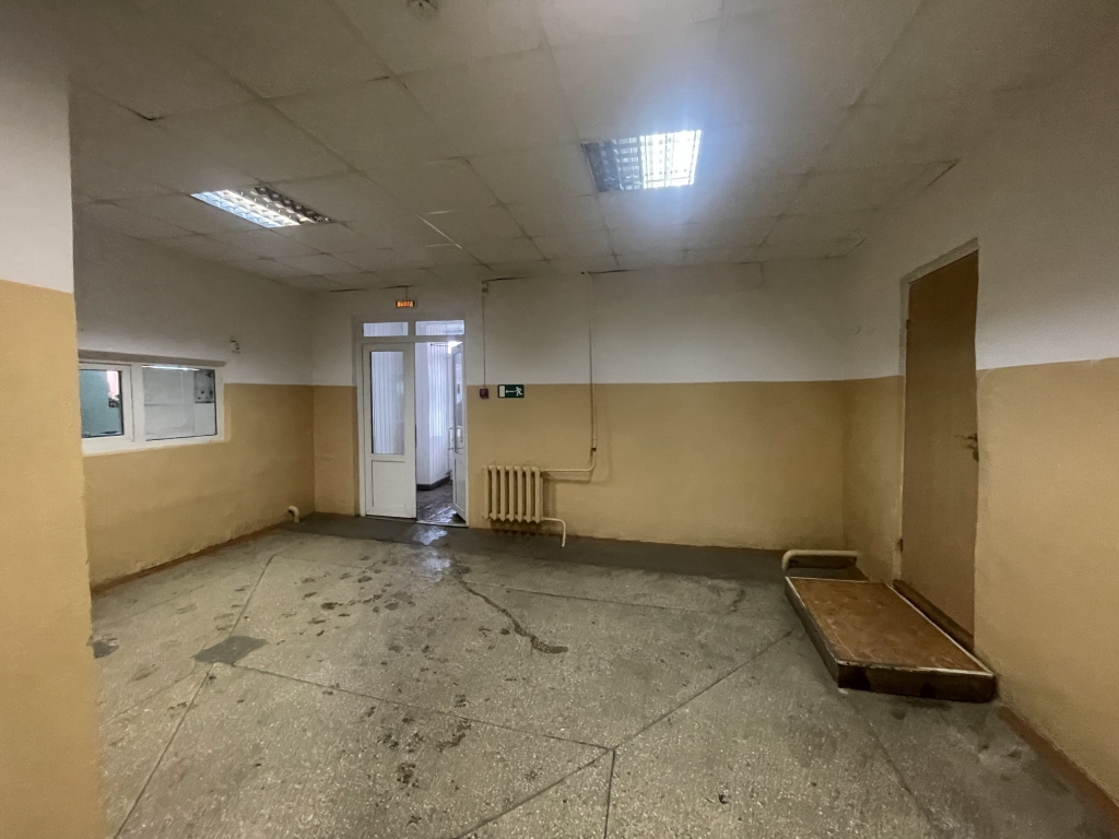 Недвижимое имущество по адресу: Республика Коми, г. Сыктывкар, ул. Школьная, д. 37