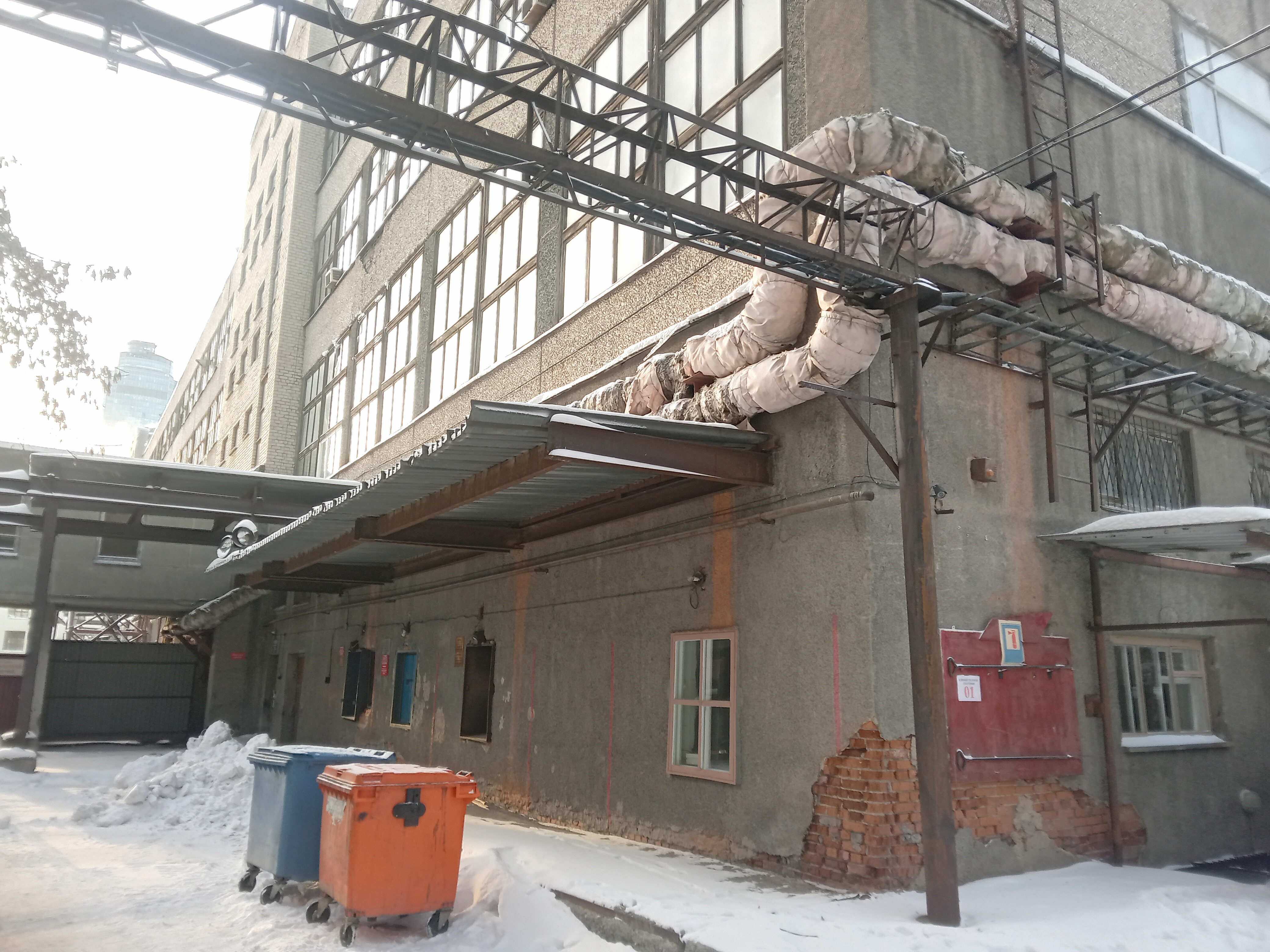Помещение (часть здания) Адрес: Свердловская область, городской округ город Екатеринбург, город Екатеринбург, проспект Ленина, строение 49б, помещение 101