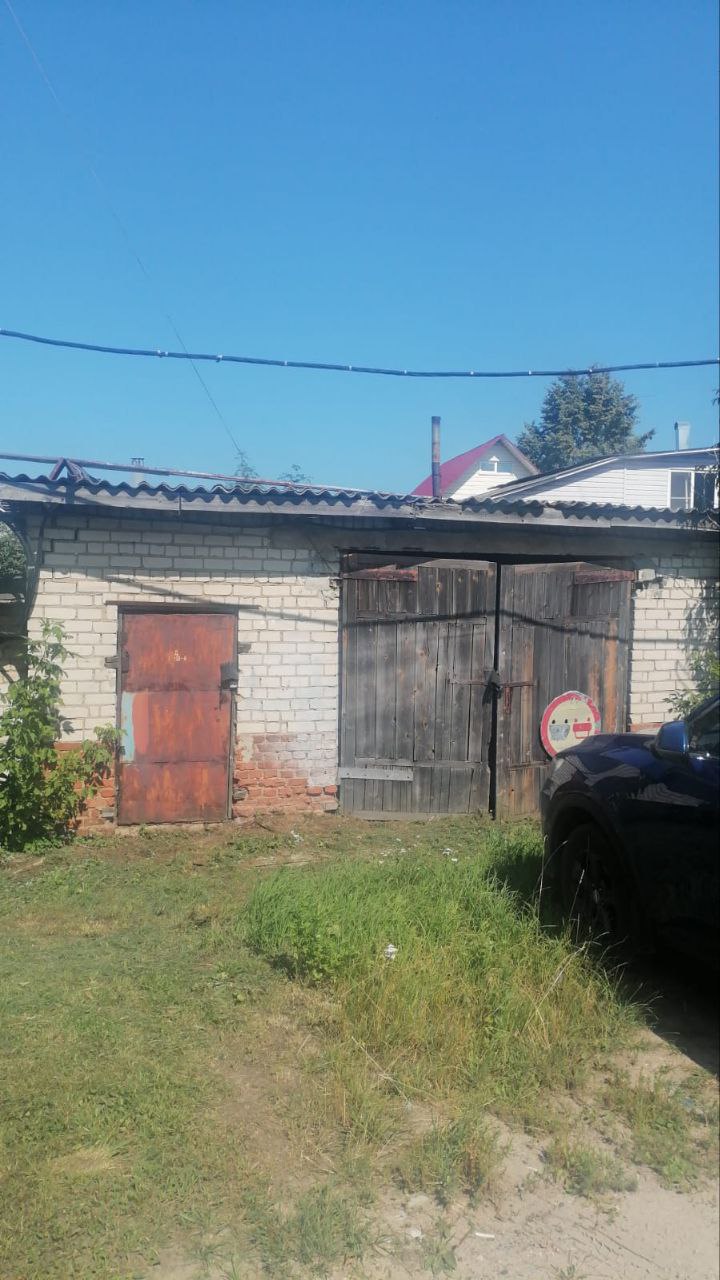 Комплекс имущества в Костромской области, поселок городского типа Красное-на-Волге, улица Советская, дом 19