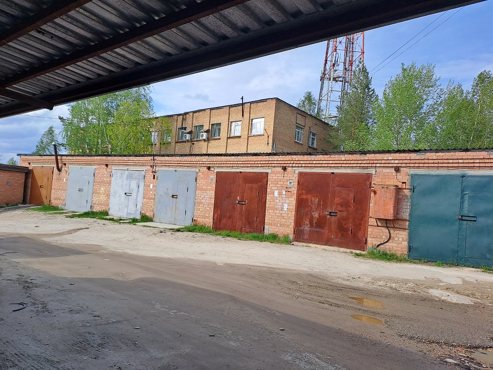 Гараж, назначение: нежилое помещение, общая площадь 50,4 кв.м., этаж 1