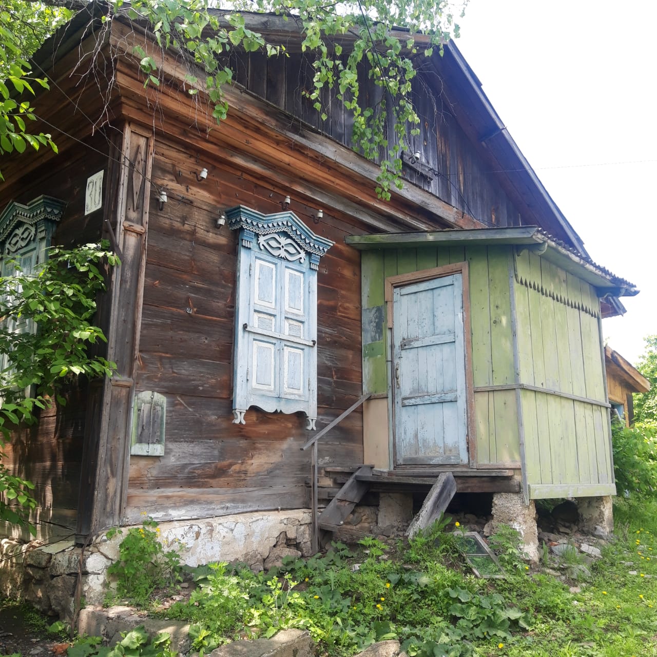 Комплекс имущества по адресу: край Приморский, г. Партизанск, с. Бровничи, ул. Школьная, дом 30