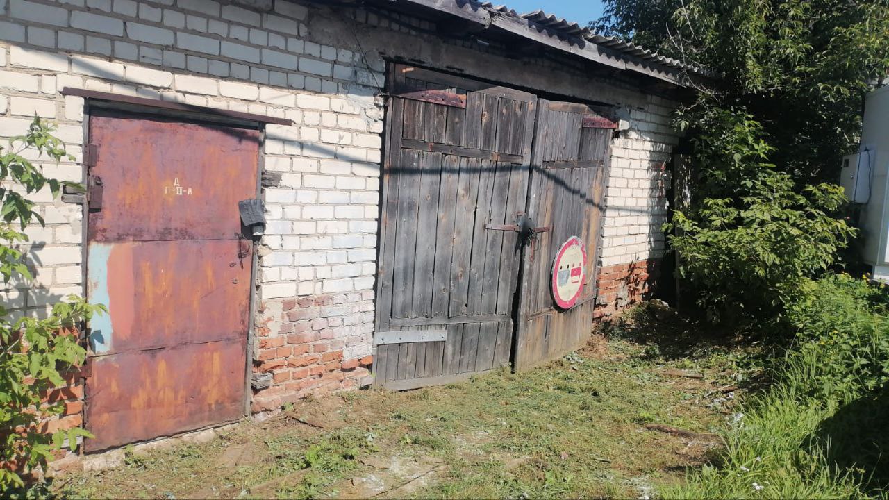 Комплекс имущества в Костромской области, поселок городского типа Красное-на-Волге, улица Советская, дом 19