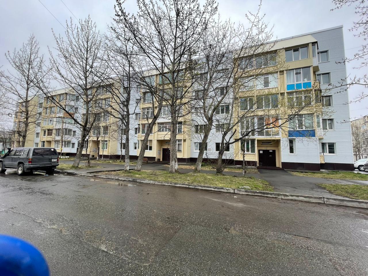 нежилые помещения поз. 1-14 первого этажа в жилом доме, площадь 140.3 кв. м., местоположение: Камчатский край, г. Петропавловск-Камчатский, ул. Виталия Кручины, д. 8