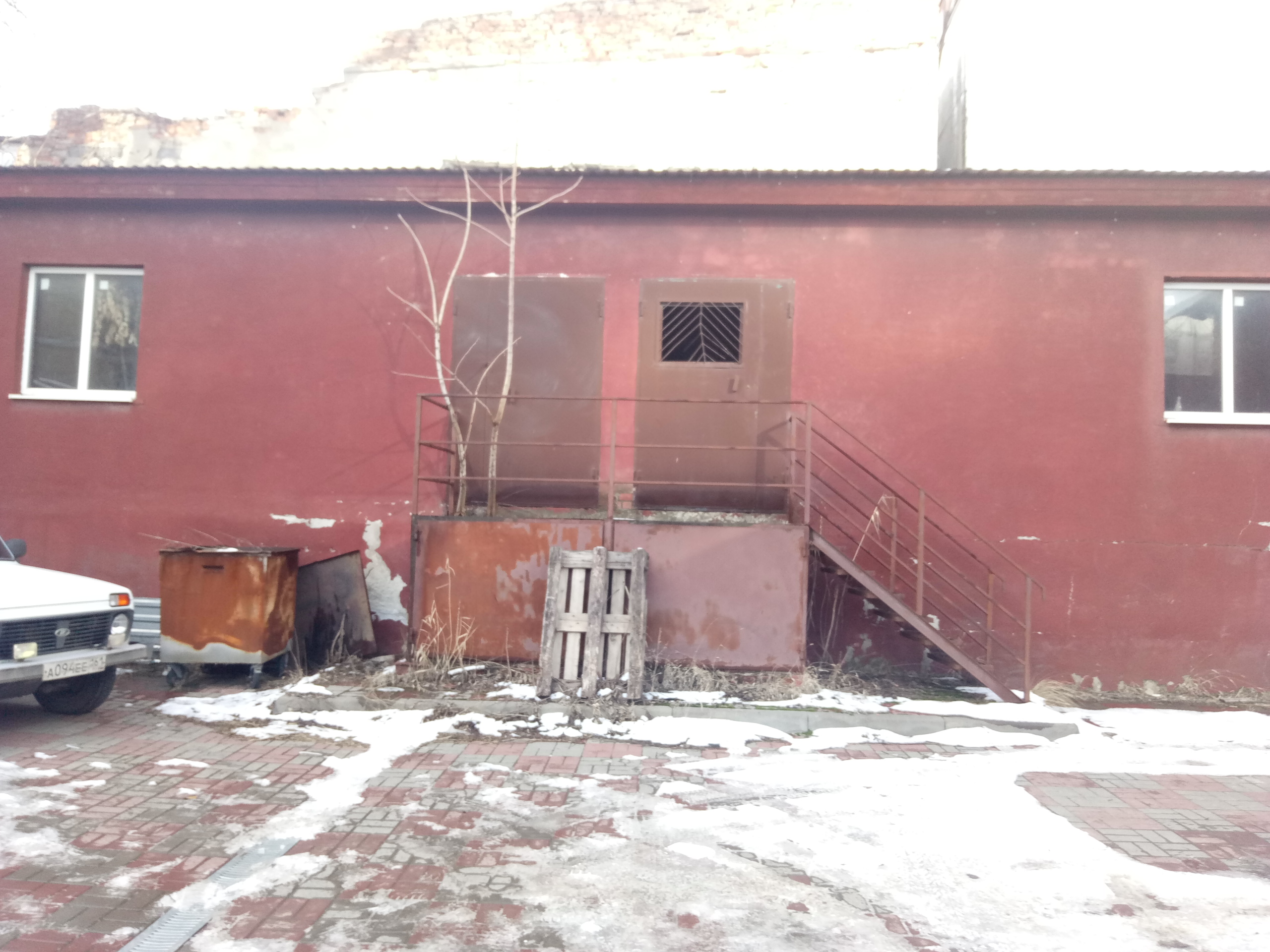 Недвижимое имущество, расположенное по адресу: г. Ростов-на-Дону, ул. Береговая, д. 15